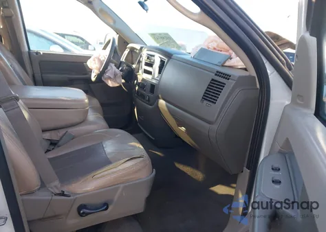 2007 Dodge Ram 1500 Slt из США, поврежденный, VIN 1D7HA18227S205660